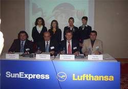 İZMİR SUNEXPRESS LE UÇUYOR